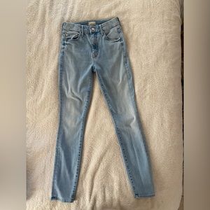 MOTHER Looker ankle jeans